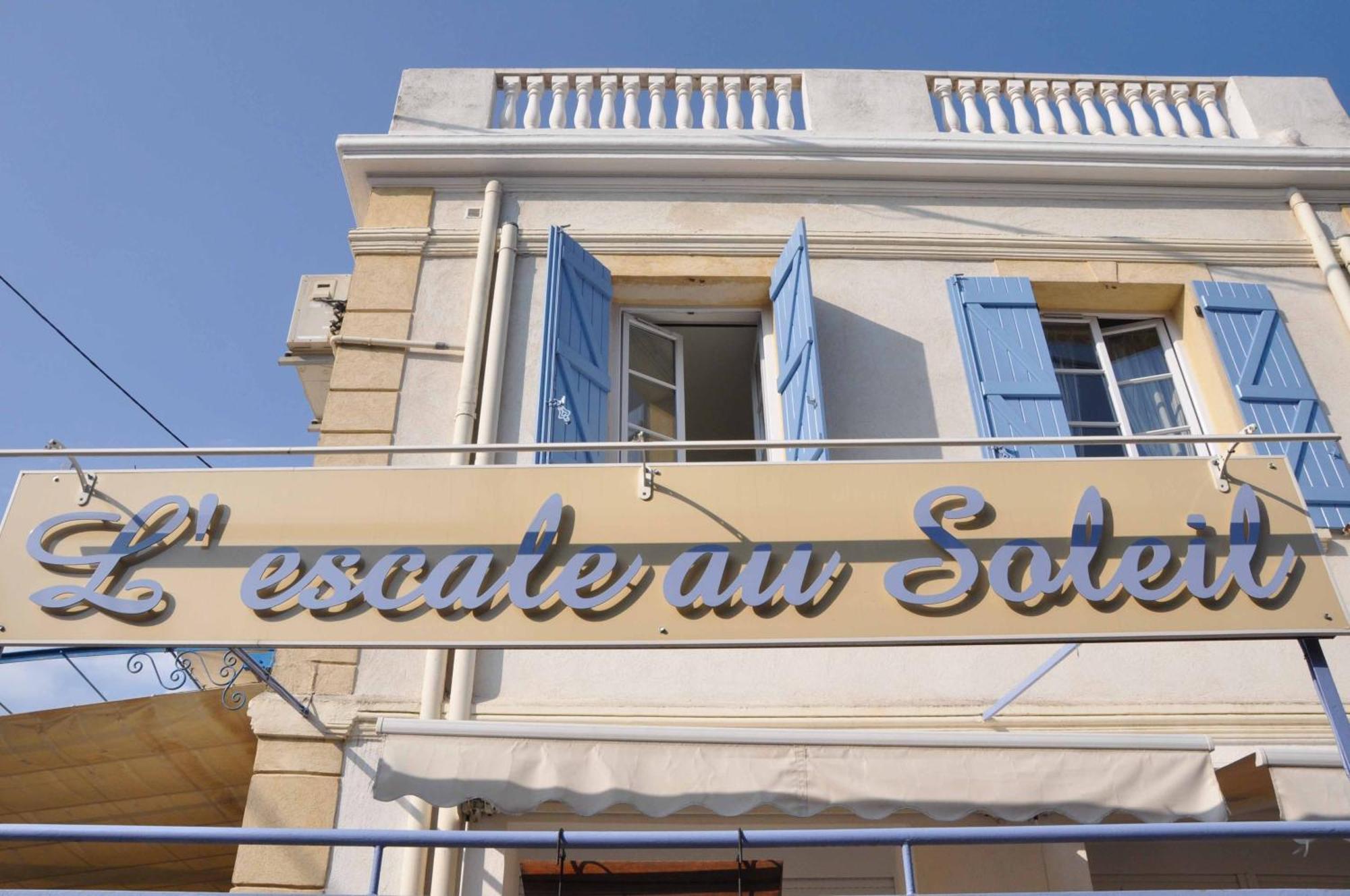 Hotel L'Escale Au Soleil Сент-Егюльф Екстер'єр фото