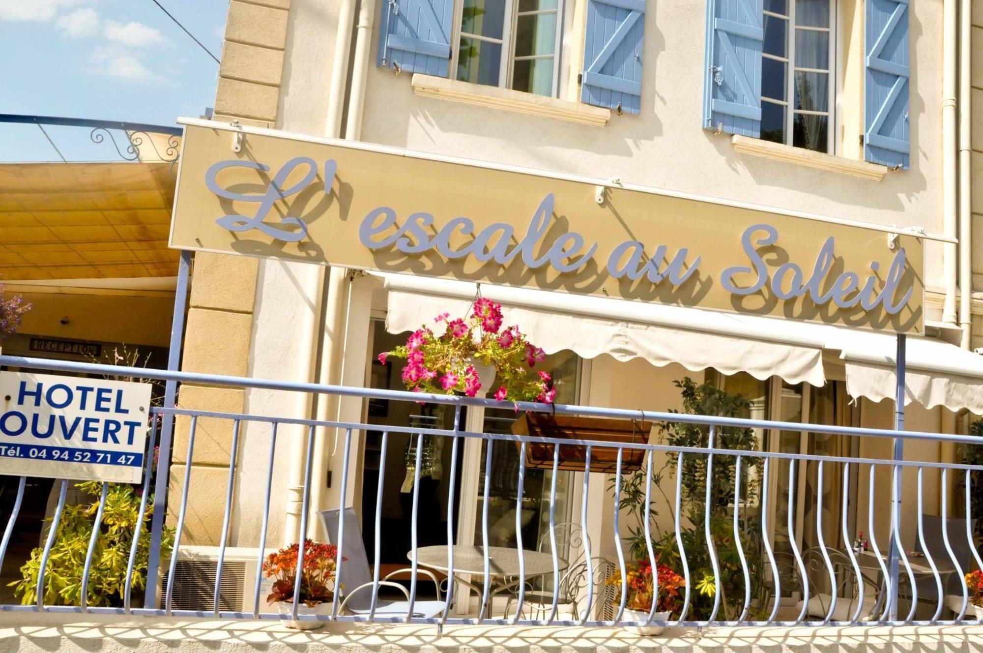 Hotel L'Escale Au Soleil Сент-Егюльф Екстер'єр фото